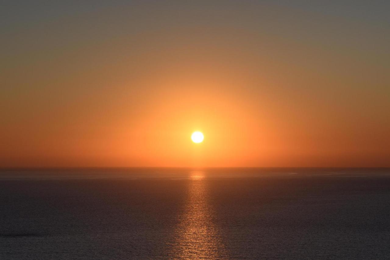 Potnia Theron Suites Akrotiri  Bagian luar foto